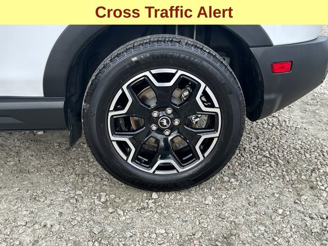 Used 2025 Ford Bronco Sport Outer Banks image 9