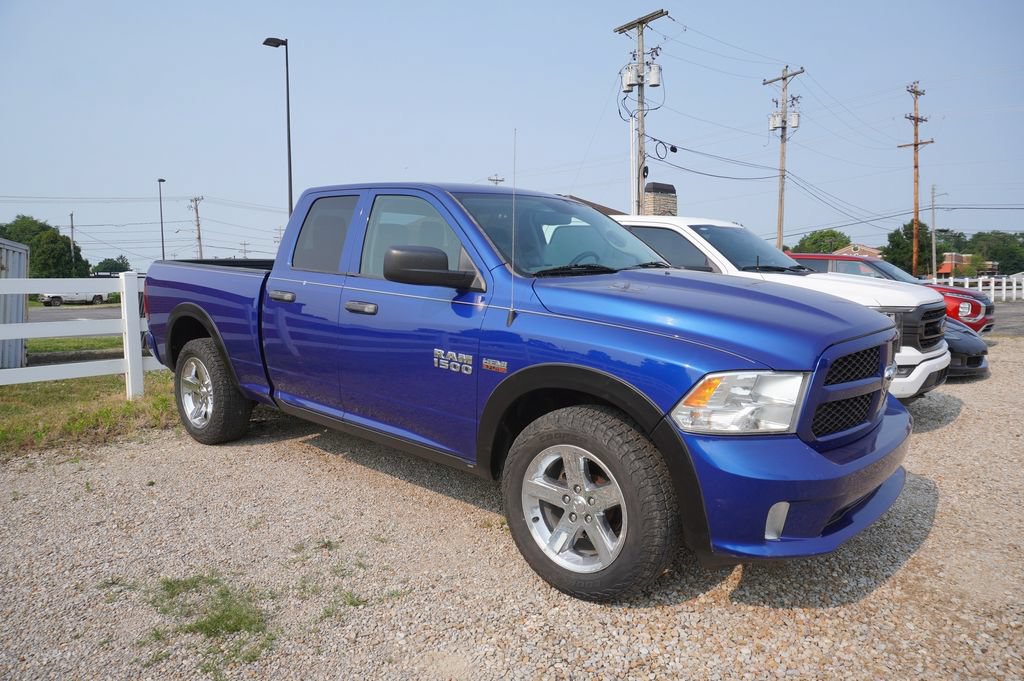 Used 2017 RAM 1500 Express AWD/4WD image 10