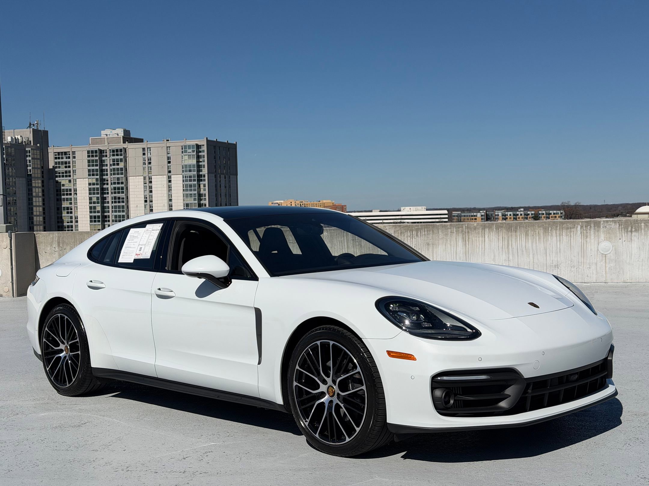Certified 2023 Porsche Panamera 4 Platinum Edition image 9