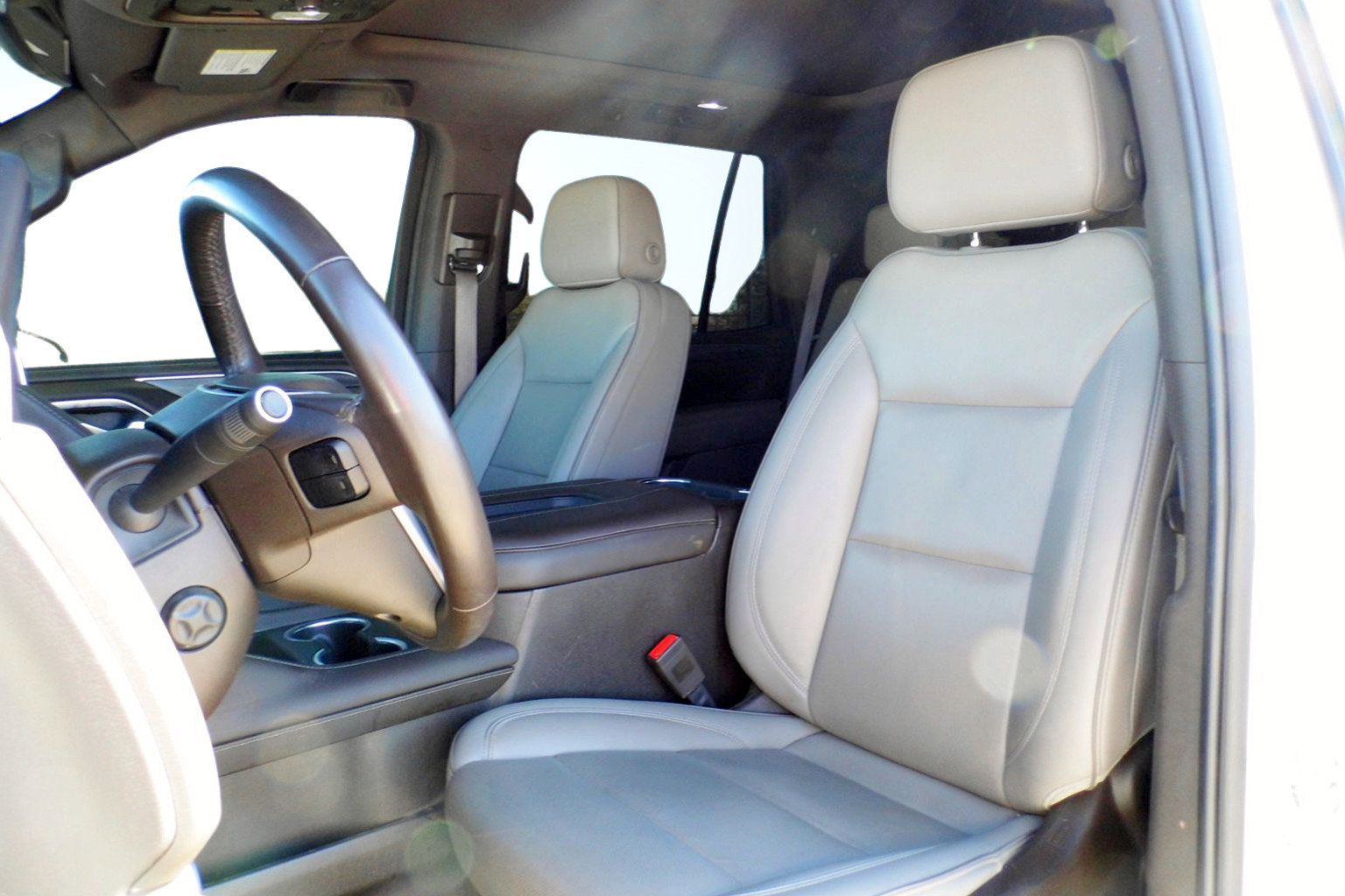 Used 2021 GMC Yukon SLT w/ SLT Premium Package image 23