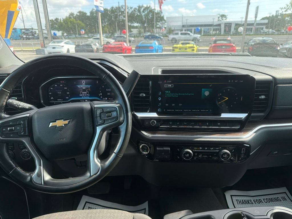 Used 2025 Chevrolet Silverado 3500 LT w/ Safety Package AWD/4WD image 14