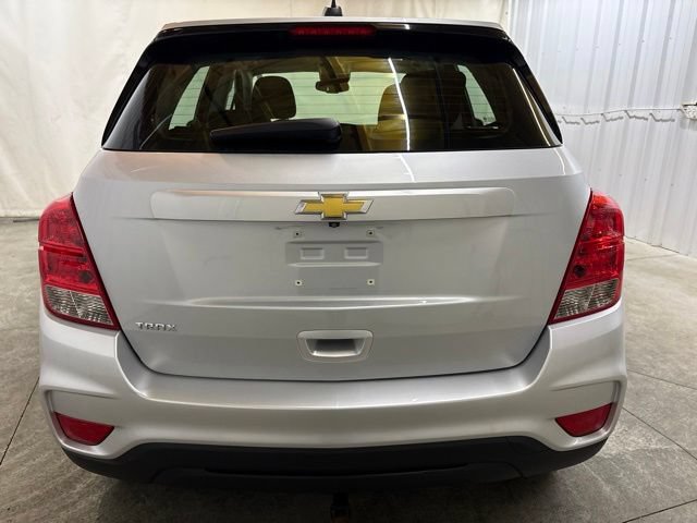 Used 2017 Chevrolet Trax LS FWD image 6