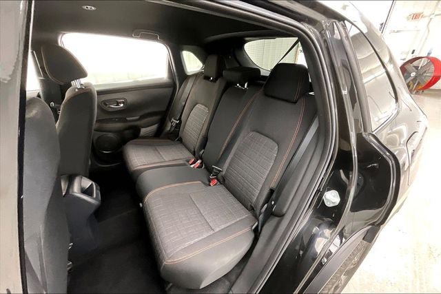 Used 2025 Honda HR-V Sport image 19