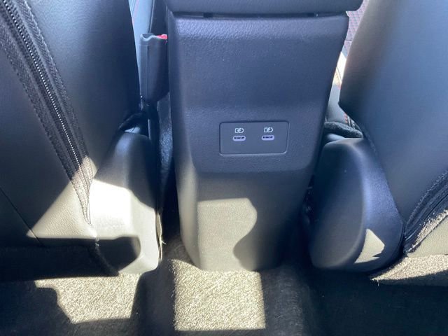 New 2026 Nissan Kicks SR w/ Cold Weather Package image 14