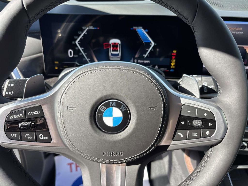 New 2026 BMW X7 xDrive40i w/ M Sport Package image 16