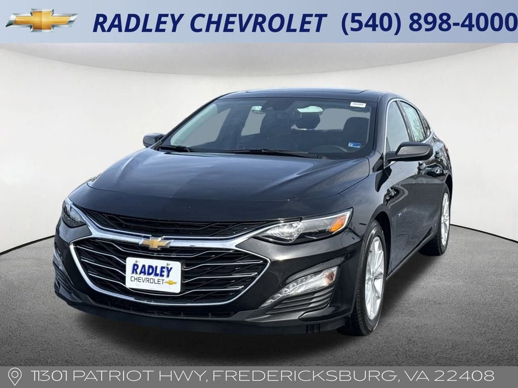 Used 2024 Chevrolet Malibu LT image 1