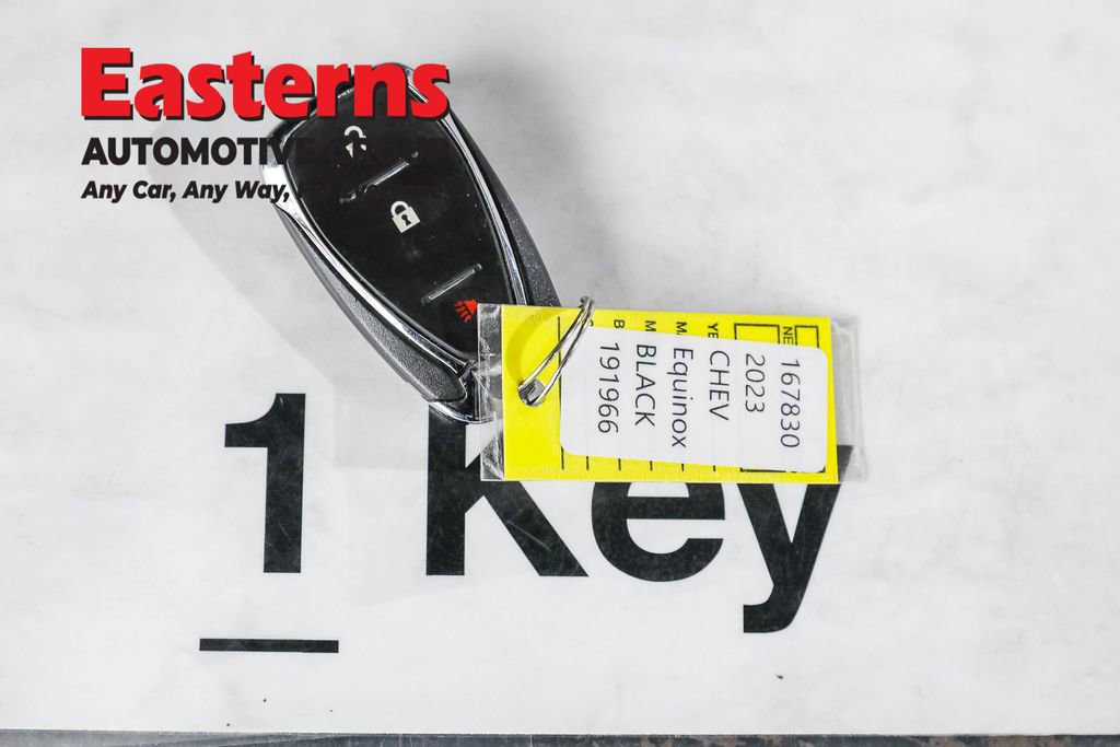 Used 2023 Chevrolet Equinox LT image 25