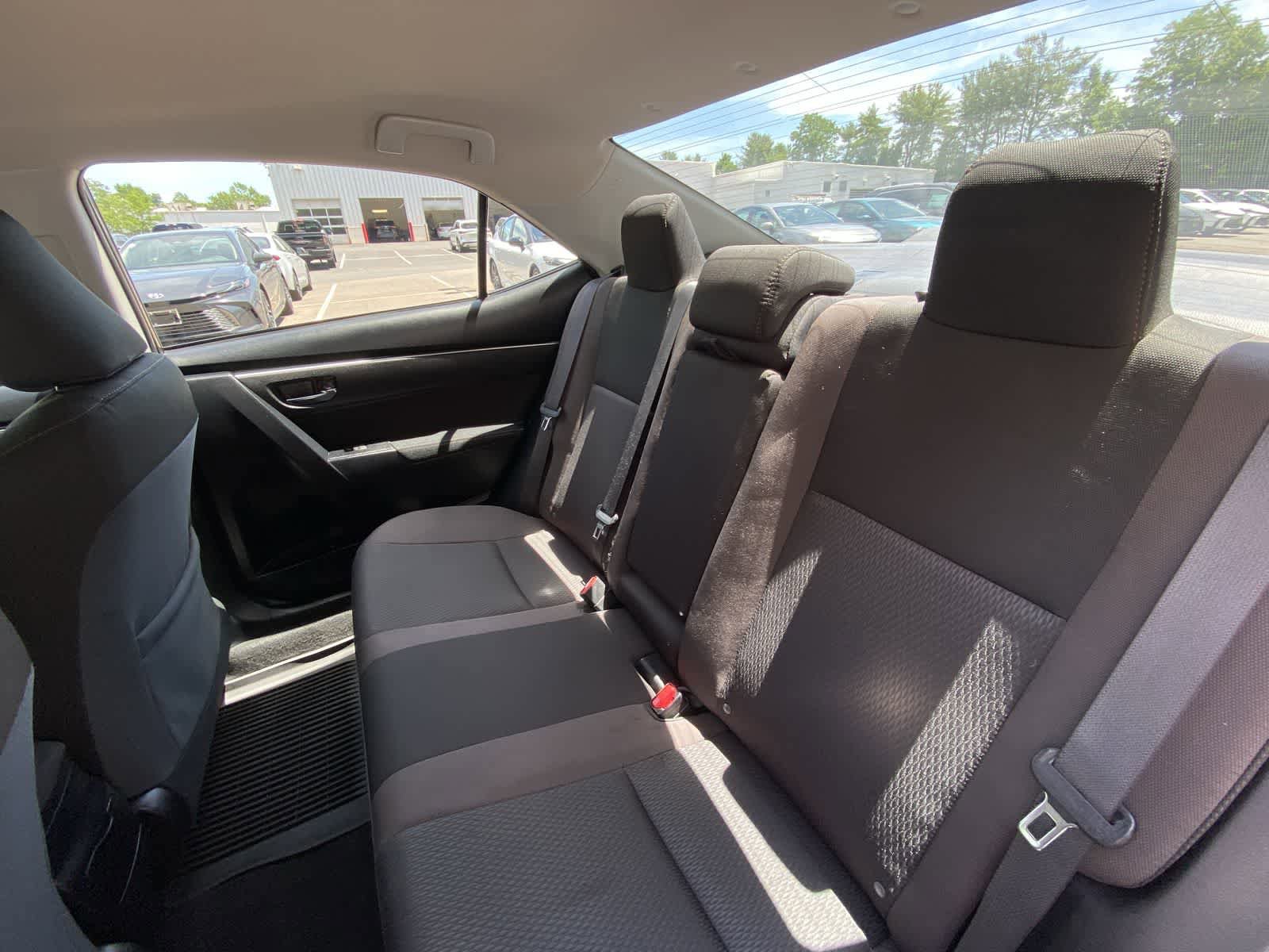 Used 2017 Toyota Corolla LE FWD image 22