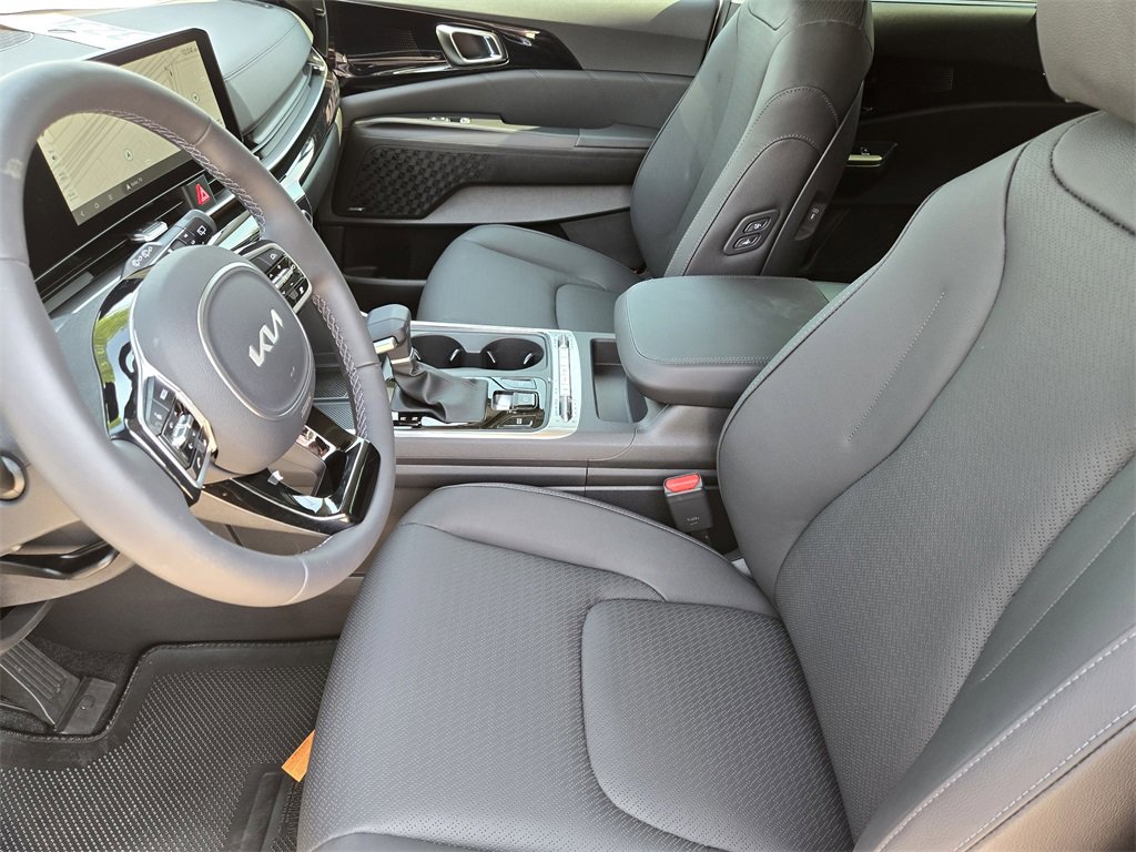 New 2026 Kia Carnival SX Prestige image 9