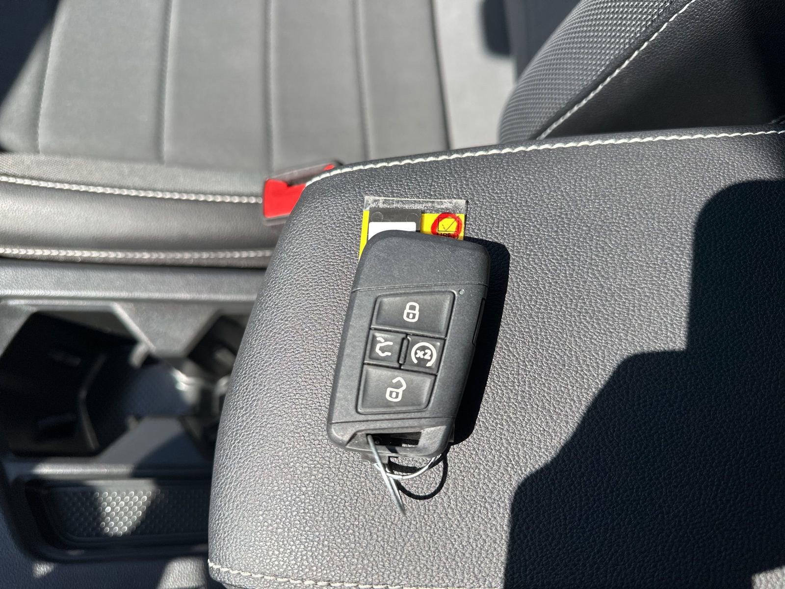 Certified 2024 Volkswagen Taos SE w/ Panoramic Sunroof Package image 64