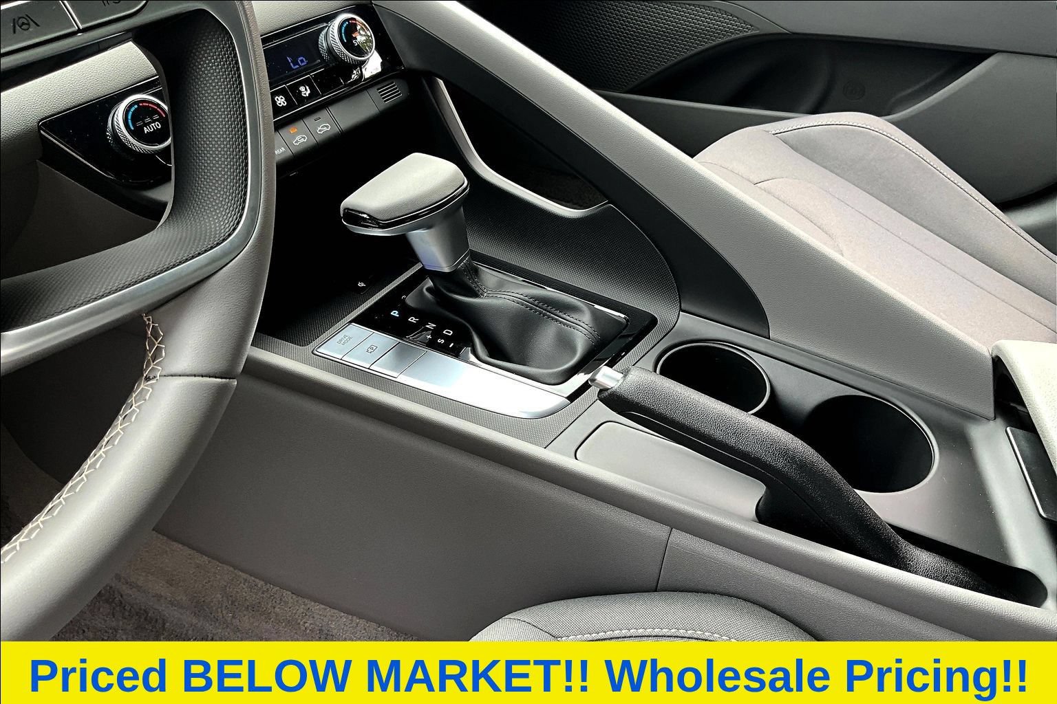 Used 2026 Hyundai Elantra Sport FWD image 19