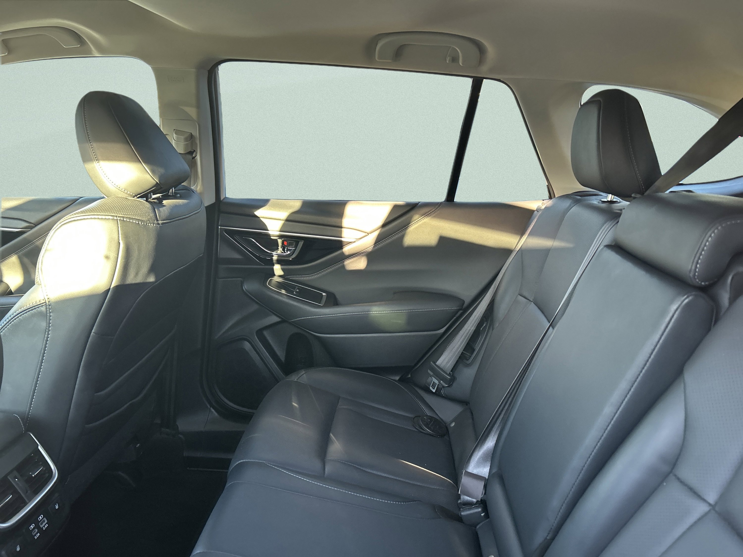 Used 2024 Subaru Outback Limited image 43