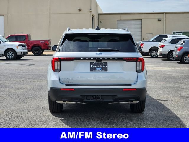 New 2026 Ford Explorer Active RWD image 6