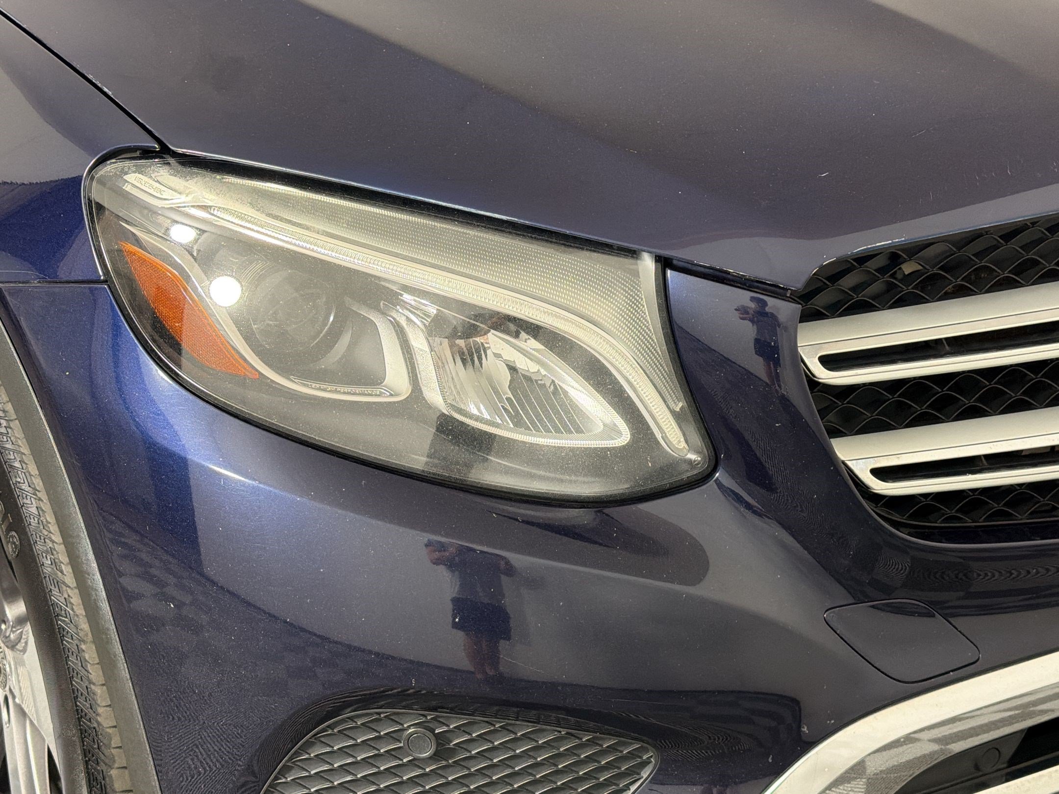 Used 2019 Mercedes-Benz GLC 300 4MATIC image 12