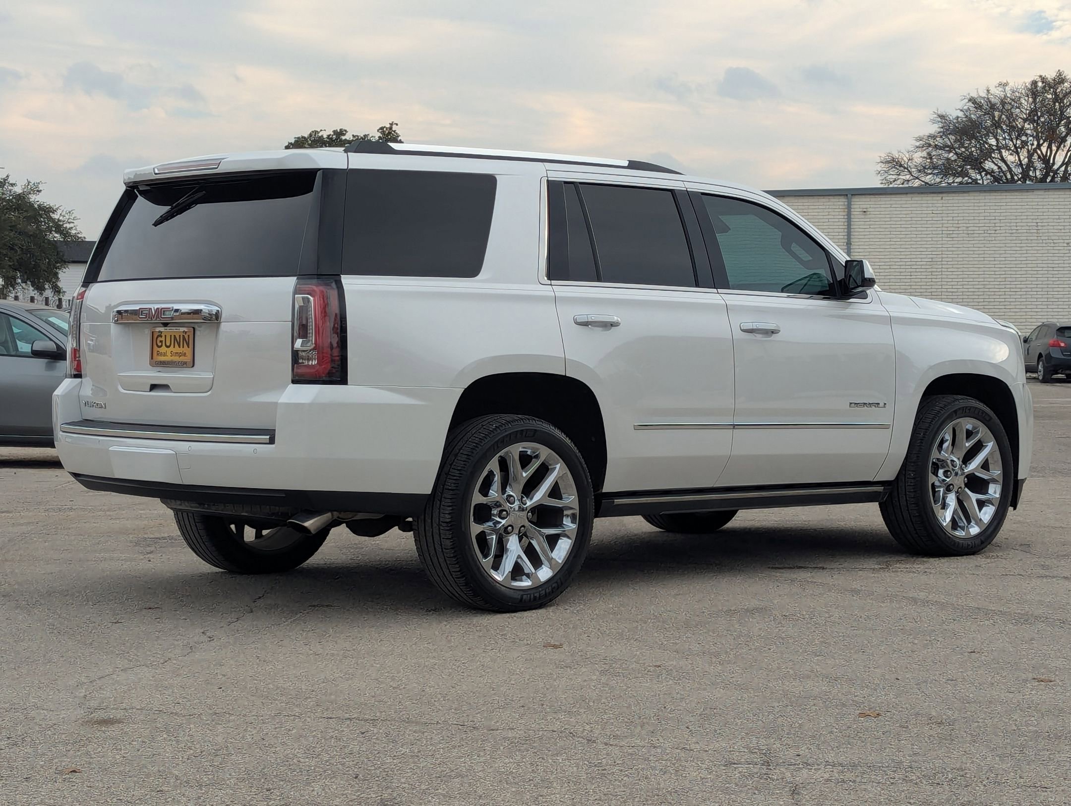 Used 2018 GMC Yukon Denali w/ Denali Ultimate Package image 4