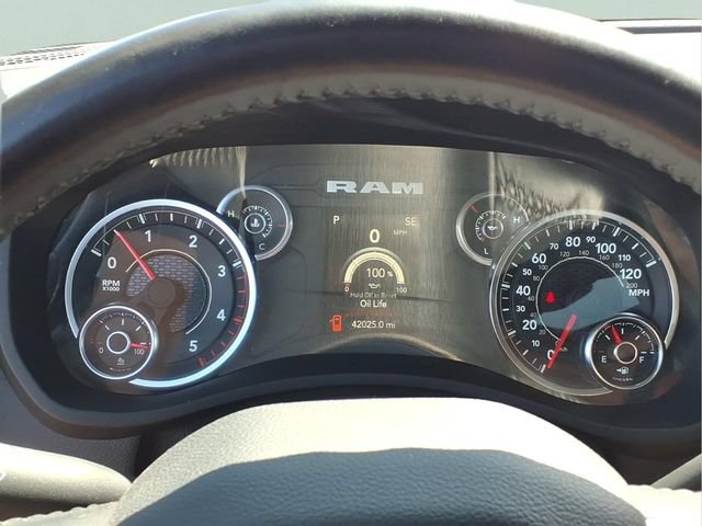 Used 2024 RAM 3500 Big Horn AWD/4WD image 12