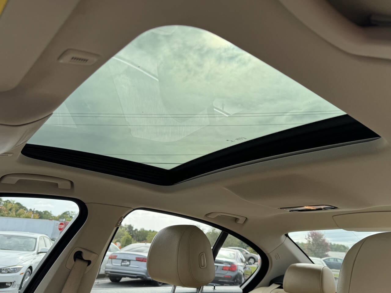 Used 2016 BMW 528i Sedan image 18