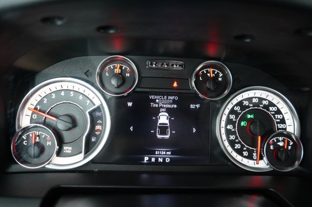 Used 2015 RAM 1500 Express AWD/4WD image 23