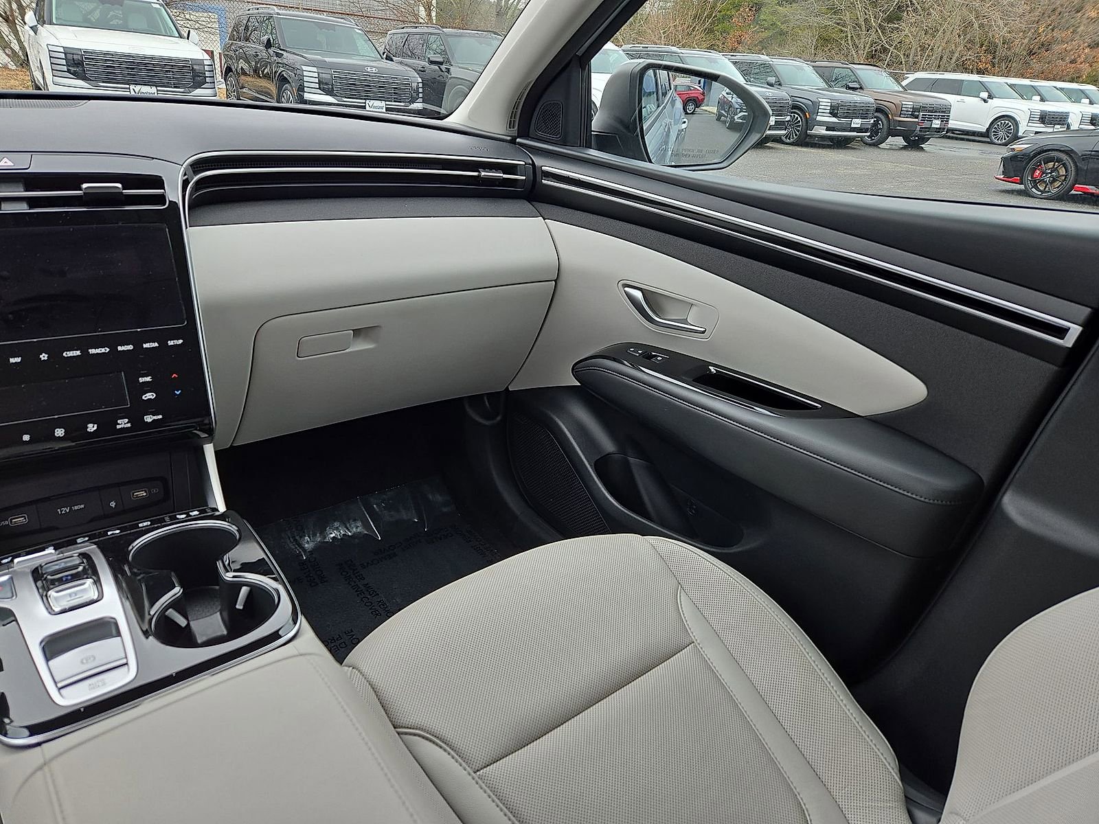 Certified 2023 Hyundai Tucson Limited image 11