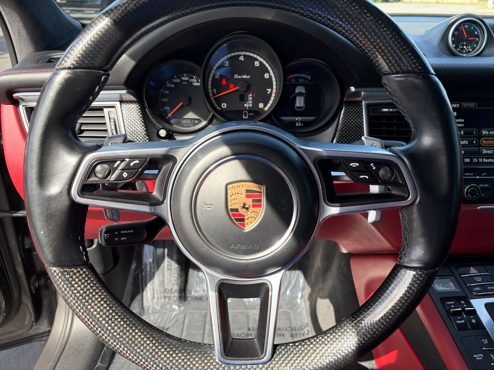 Used 2016 Porsche Macan Turbo AWD/4WD image 12