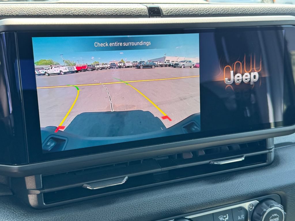 New 2026 Jeep Gladiator Sport AWD/4WD image 28