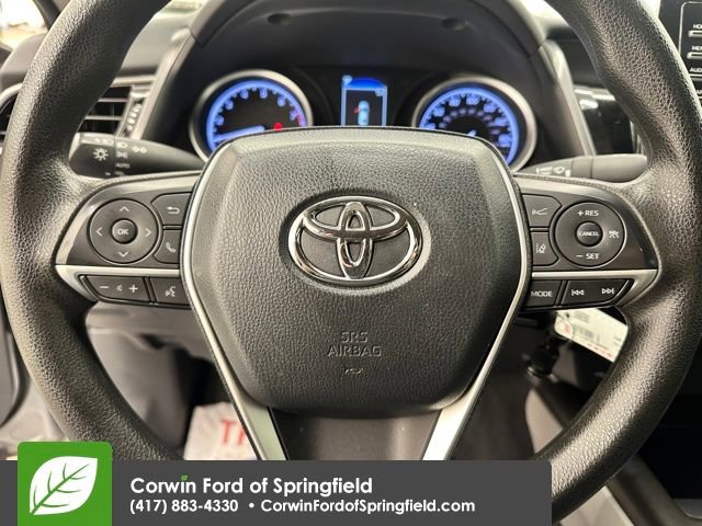 Used 2022 Toyota Camry LE image 26