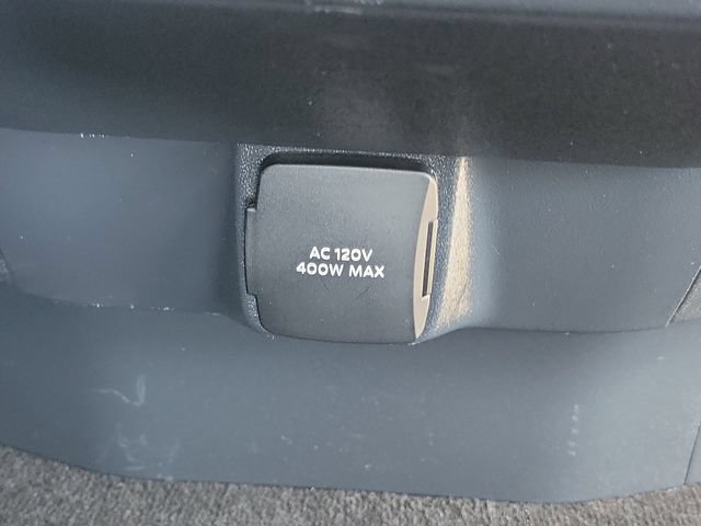 Certified 2025 Ford Expedition Active AWD/4WD image 26