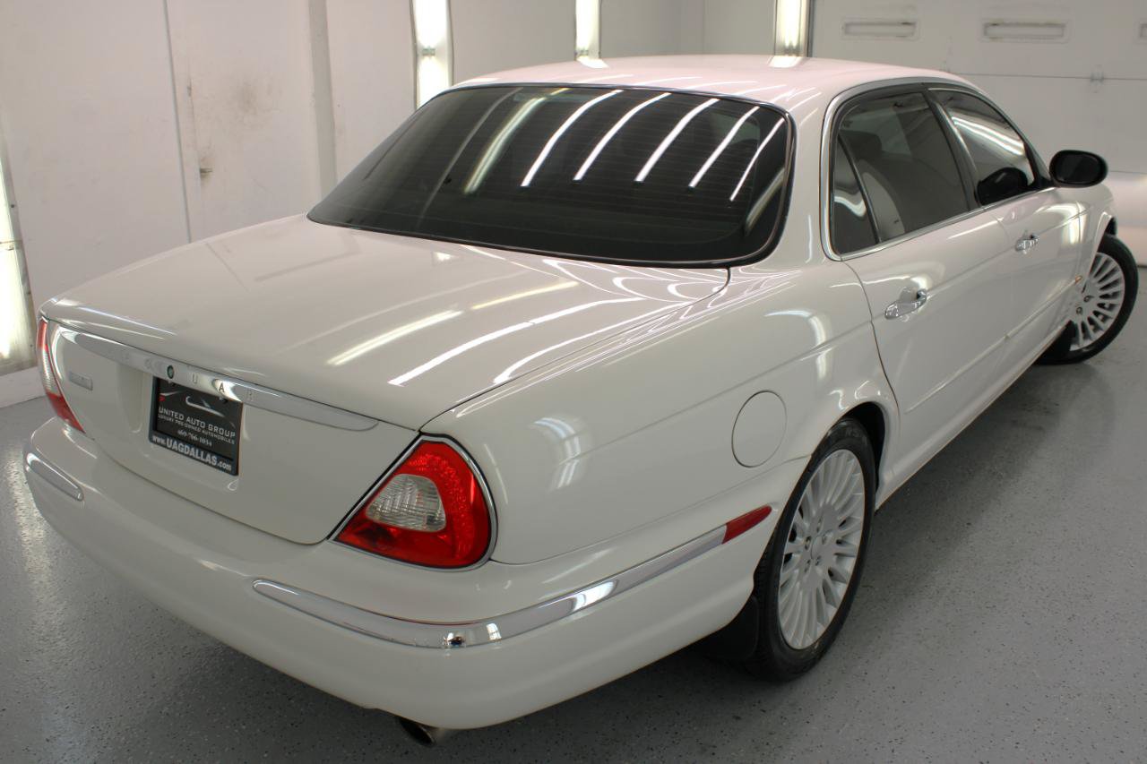 Used 2005 Jaguar XJ Vanden Plas RWD image 31