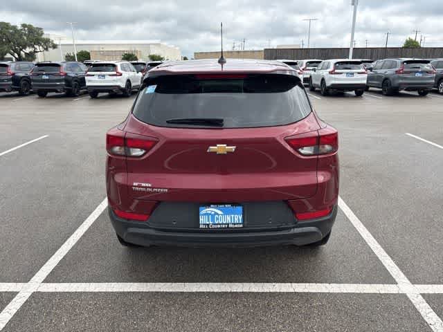 Used 2024 Chevrolet TrailBlazer LS w/ LS Confidence Package FWD image 4
