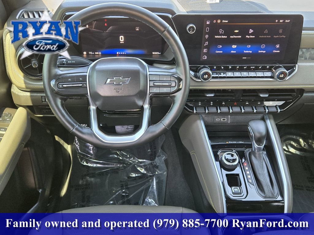 Used 2025 Chevrolet Colorado ZR2 w/ Technology Package AWD/4WD image 20