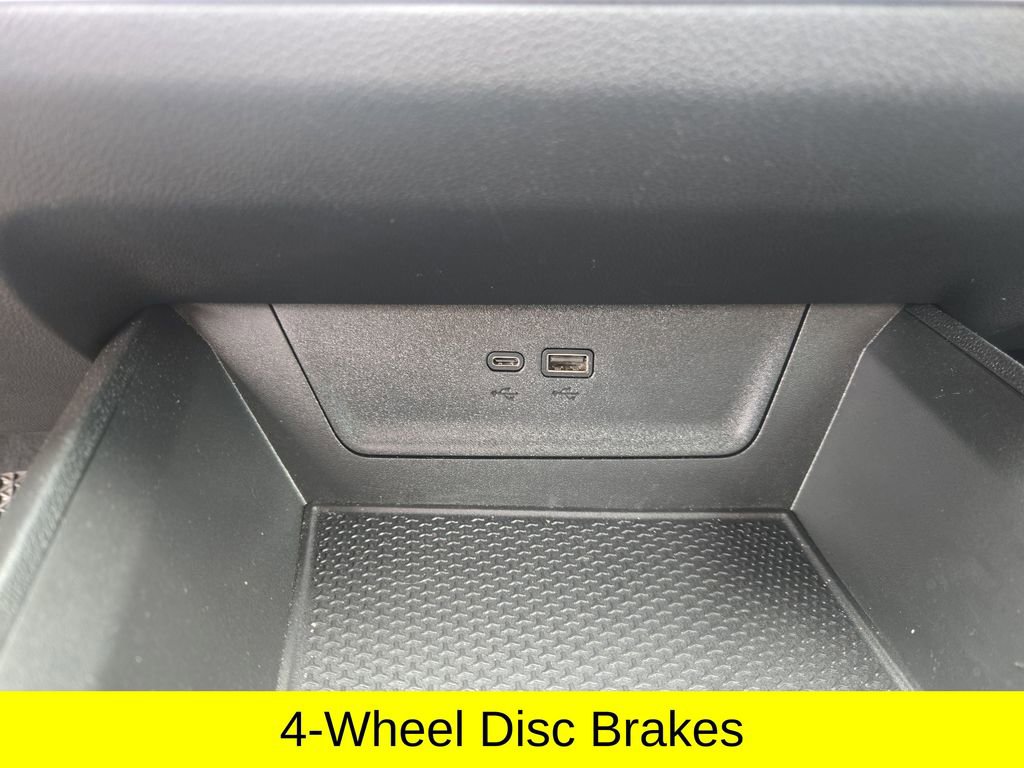 Used 2025 Chevrolet Equinox LT FWD image 36