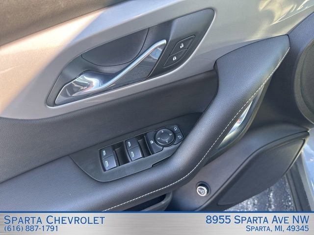 Used 2024 Chevrolet Blazer LT AWD/4WD image 12