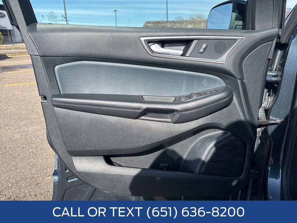 Used 2023 Ford Edge SEL w/ Sport Appearance Package image 31