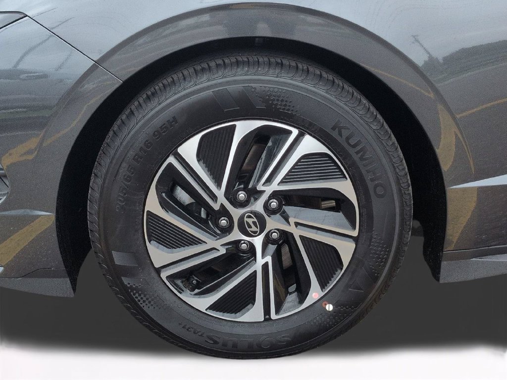 New 2027 Hyundai Sonata Blue FWD image 13