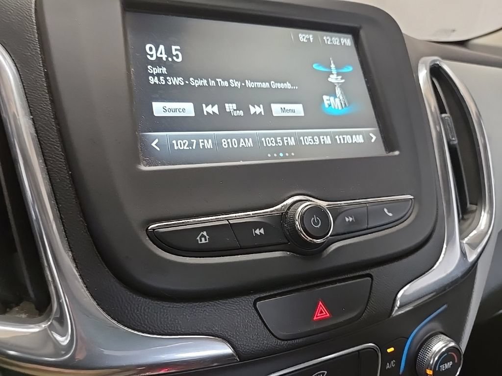 Used 2018 Chevrolet Equinox LS AWD/4WD image 20