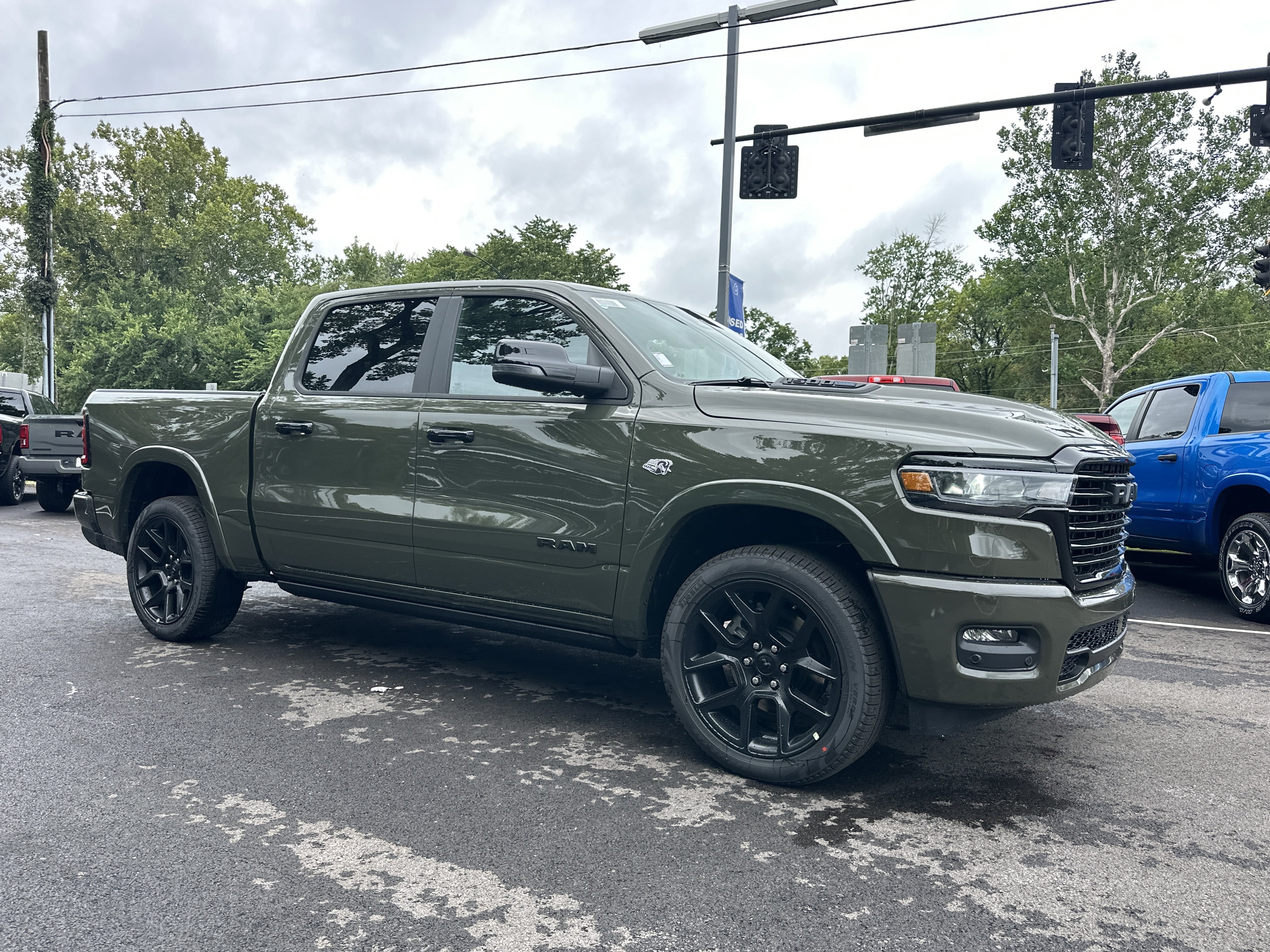 New 2026 RAM 1500 Laramie w/ Night Edition AWD/4WD image 22