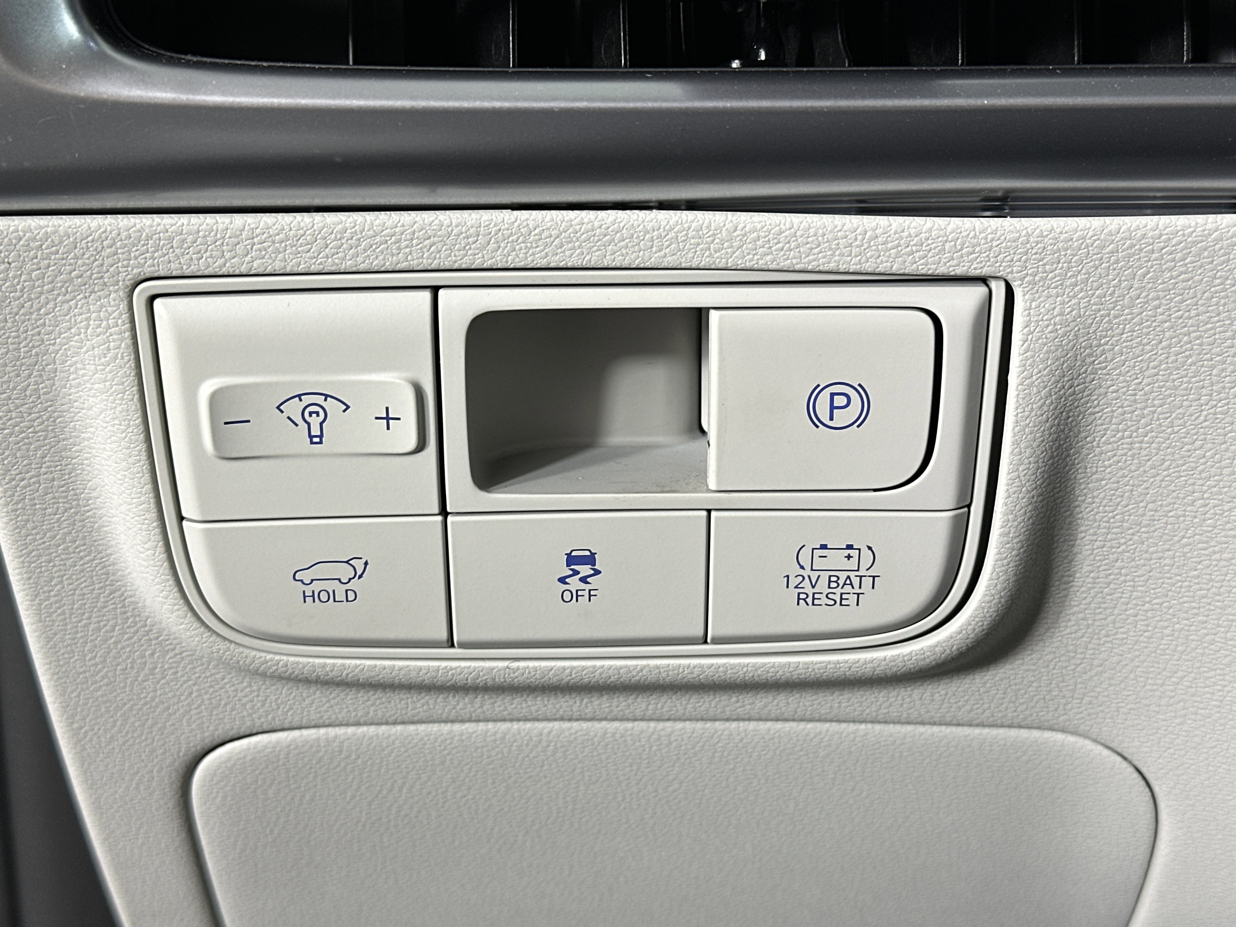 Certified 2025 Hyundai Tucson SEL image 28