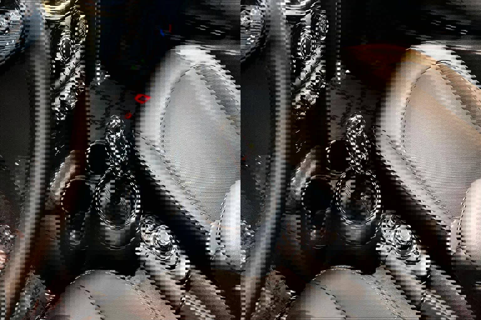 Used 2024 MINI Cooper 2-Door Hardtop w/ Storage Package FWD image 16