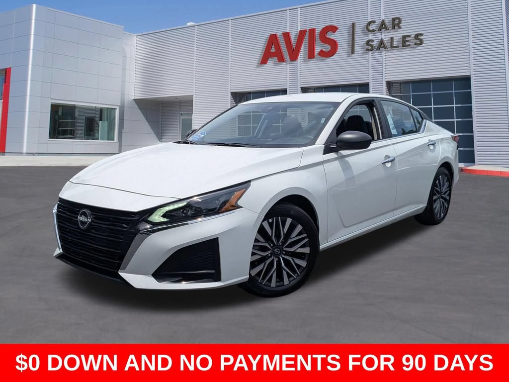 Used 2025 Nissan Altima 2.5 SV FWD image 1
