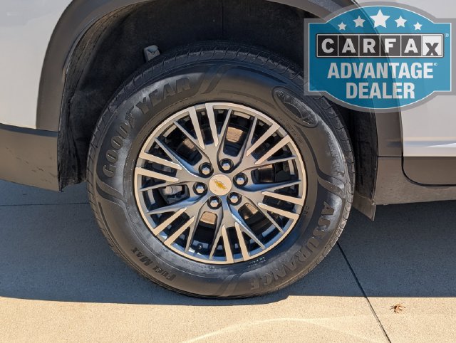 Certified 2024 Chevrolet Traverse LS FWD image 3
