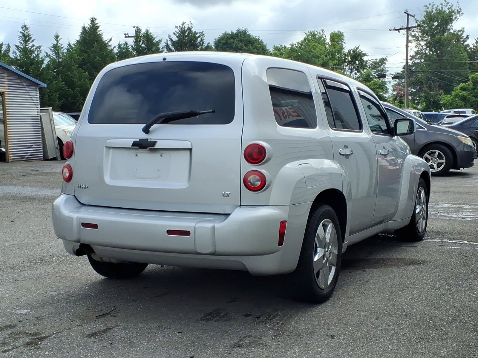 Used 2011 Chevrolet HHR LT FWD image 5
