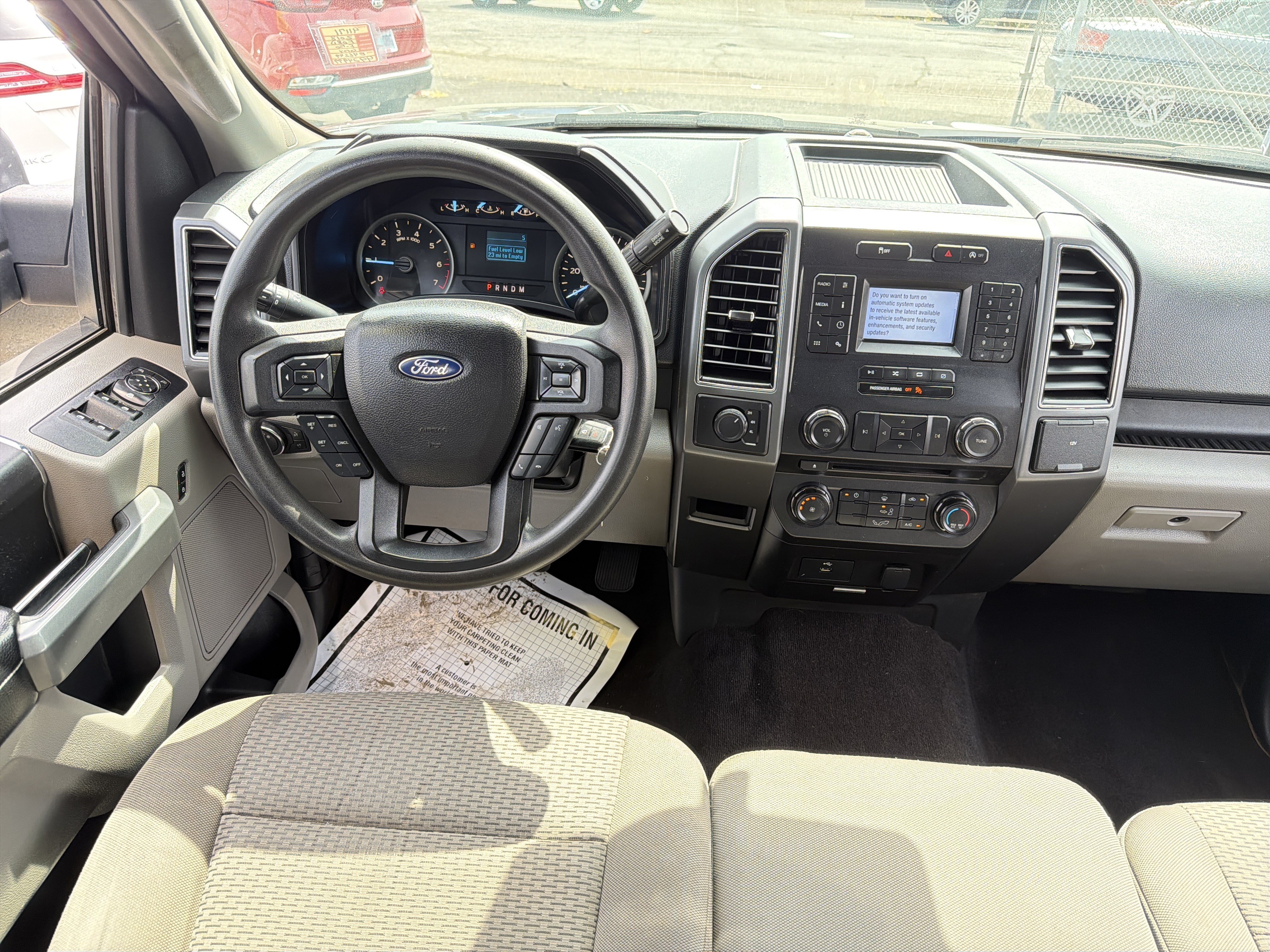 Used 2018 Ford F150 XLT AWD/4WD image 10