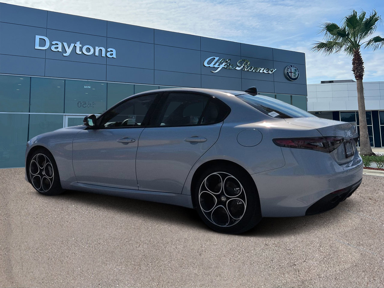 New 2026 Alfa Romeo Giulia w/ Driving Assist Package RWD image 5