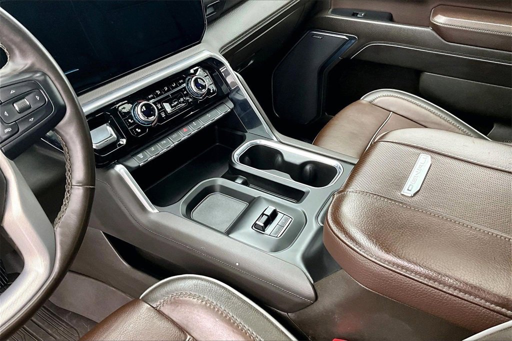 Used 2024 GMC Sierra 2500 Denali w/ Technology Package image 15