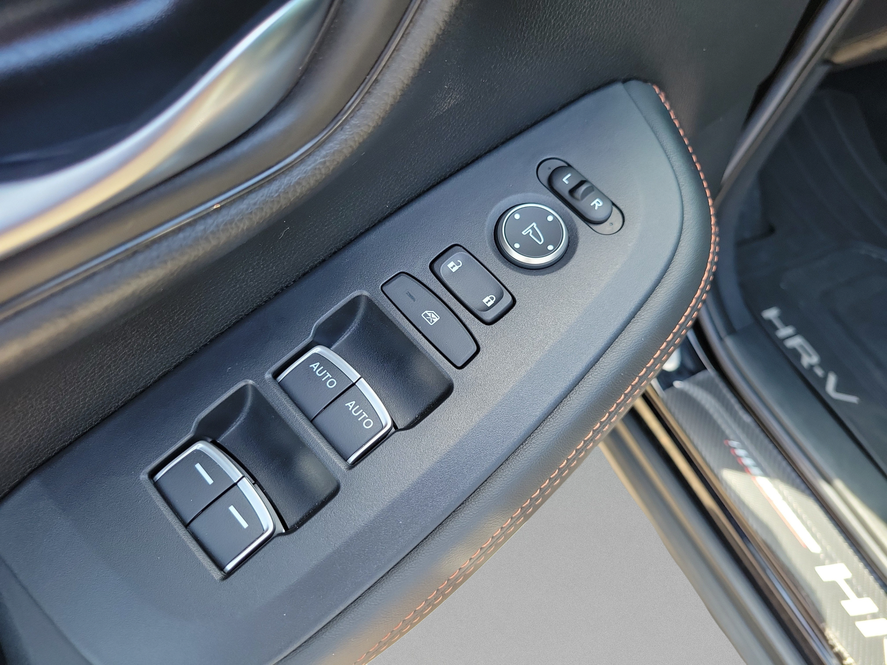 Certified 2024 Honda HR-V Sport image 23