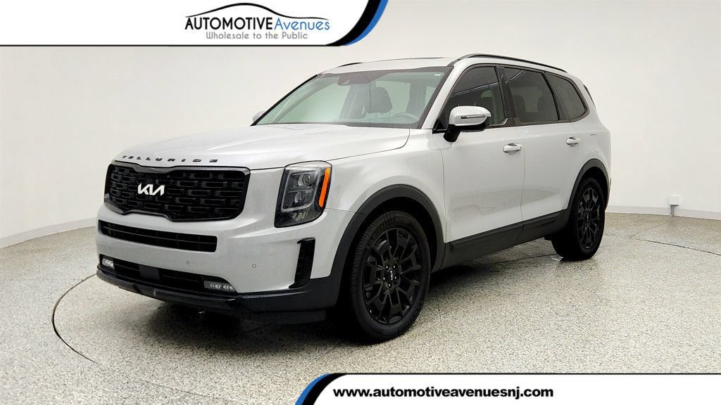 Used 2022 Kia Telluride SX w/ SX Prestige Package AWD/4WD image 1