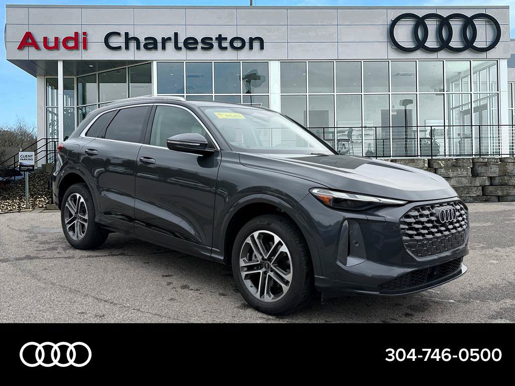 Certified 2025 Audi Q5 Premium w/ Convenience Package