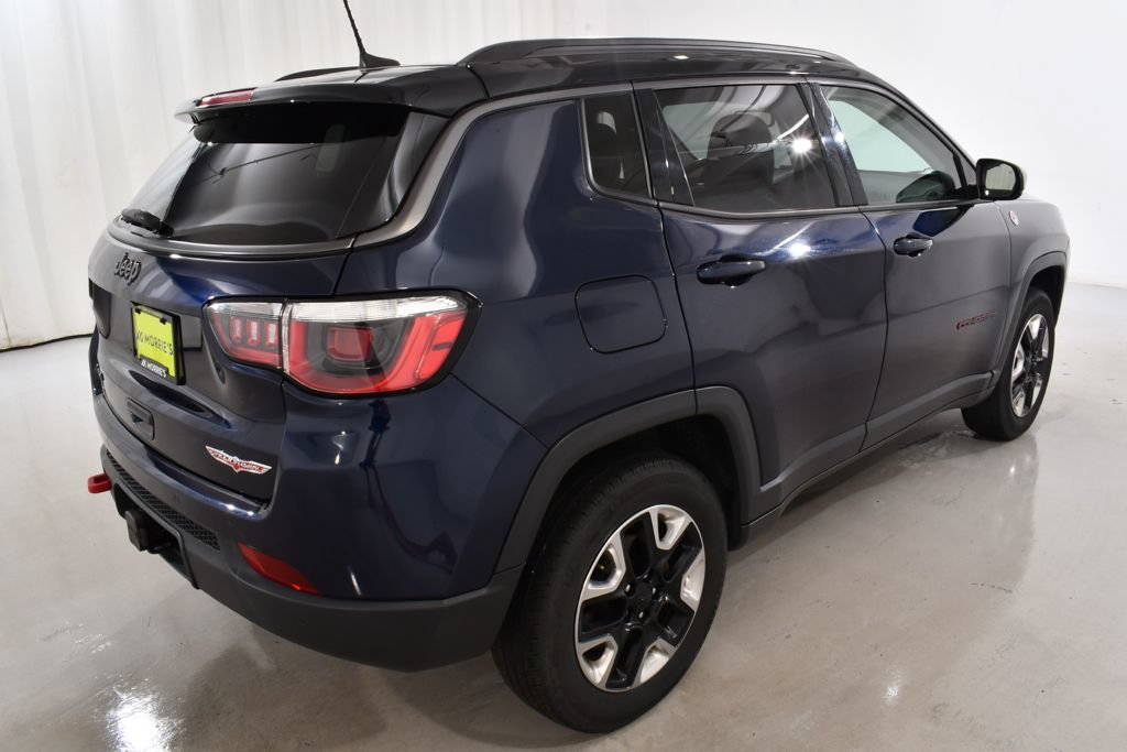 Used 2017 Jeep Compass Trailhawk w/ Leather Interior Group AWD/4WD image 11
