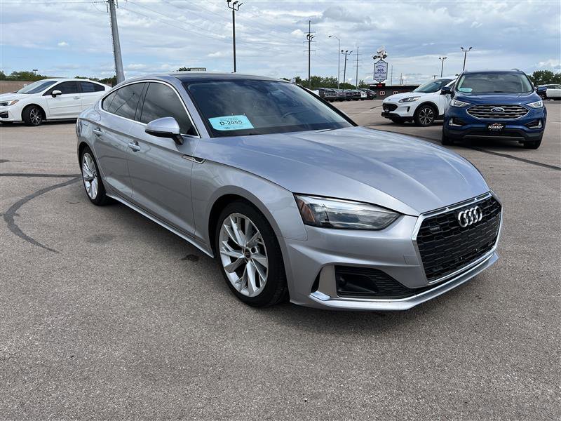 Used 2022 Audi A5 2.0T Premium image 2
