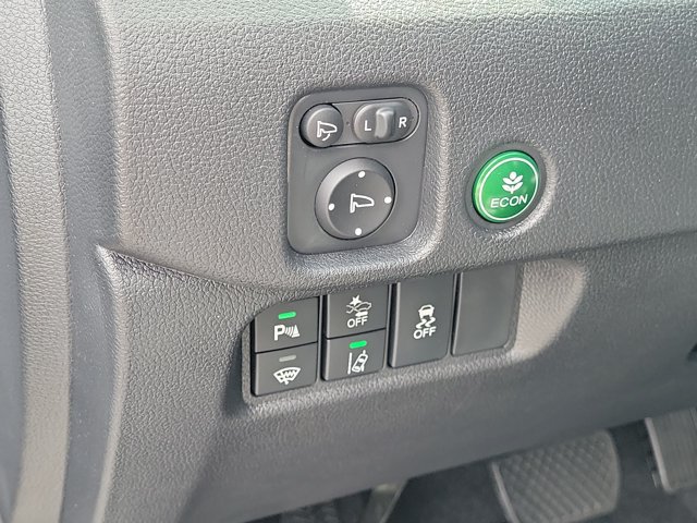 Certified 2025 Honda Passport TrailSport image 20